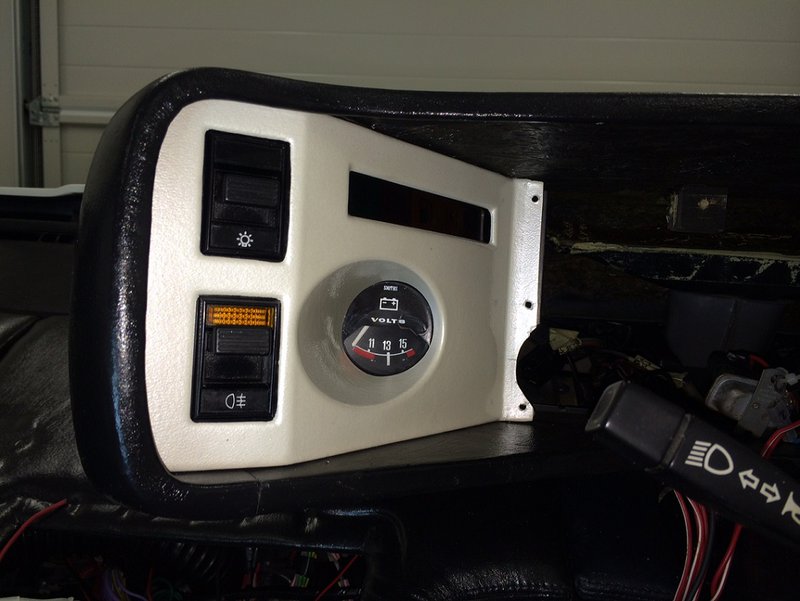 Instrumentpanel B8.jpg