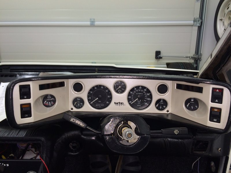 Instrumentpanel B12.jpg