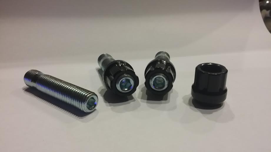 Pinnbulgar till hjulen