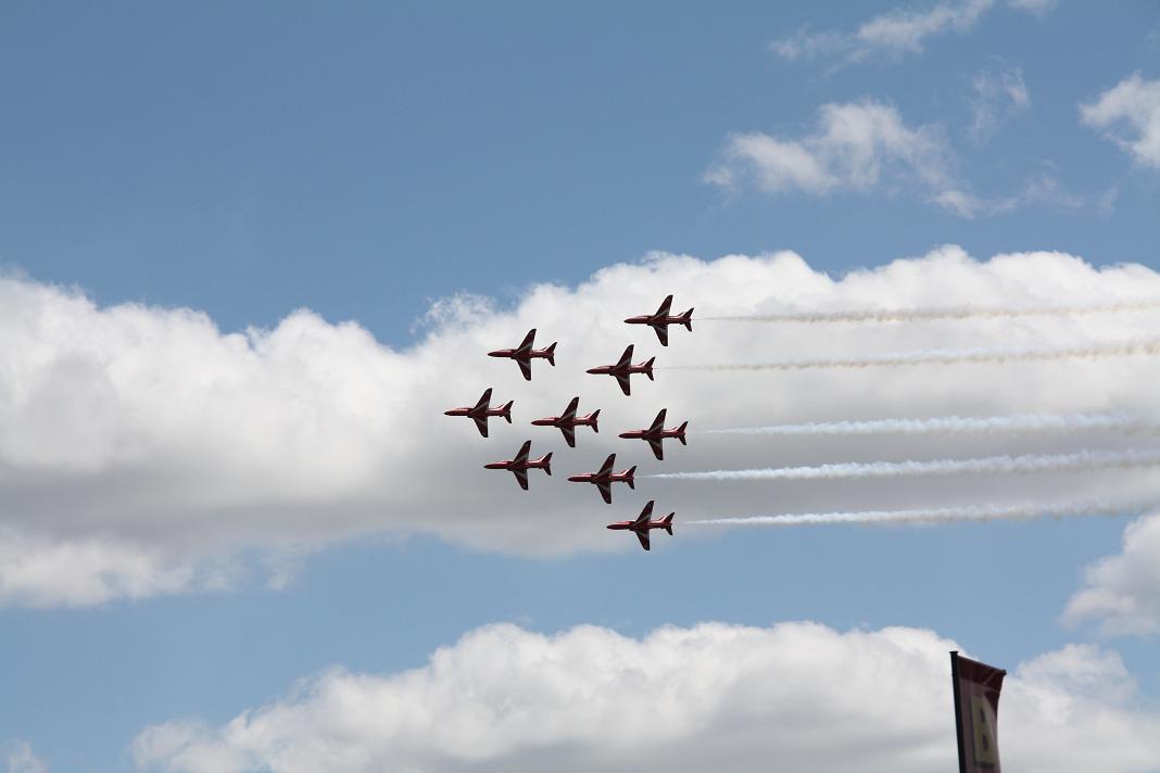 Red Arrows.jpg