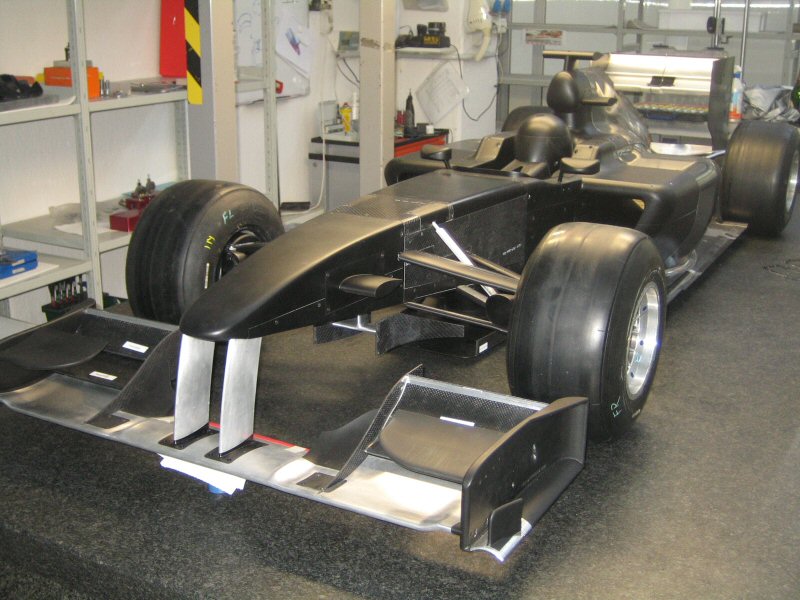 Lotus_F1_Racing_wind_tunnel_model_A.jpg